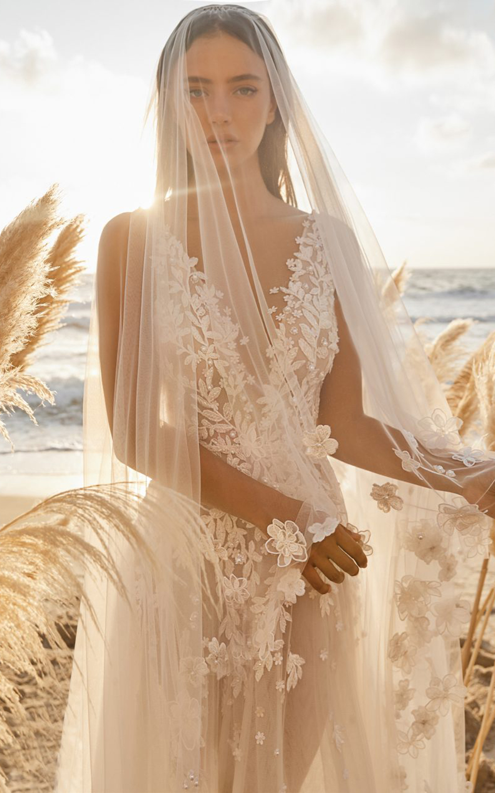 48 Best Wedding Dresses For 2025 + Tips