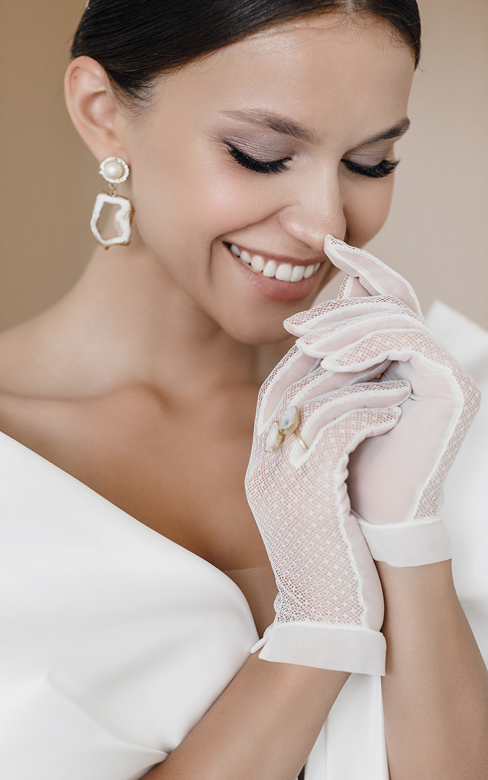 Bridal Beauty Timeline: Essential Skin Care Tips for a Radiant Wedding Glow