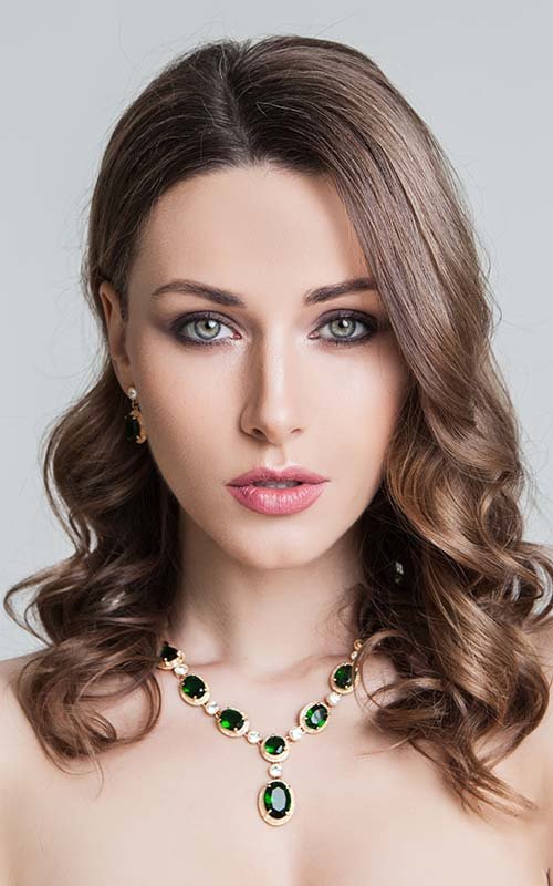 Bridesmaid Makeup Ideas: Guide For 2025 + Expert Tips