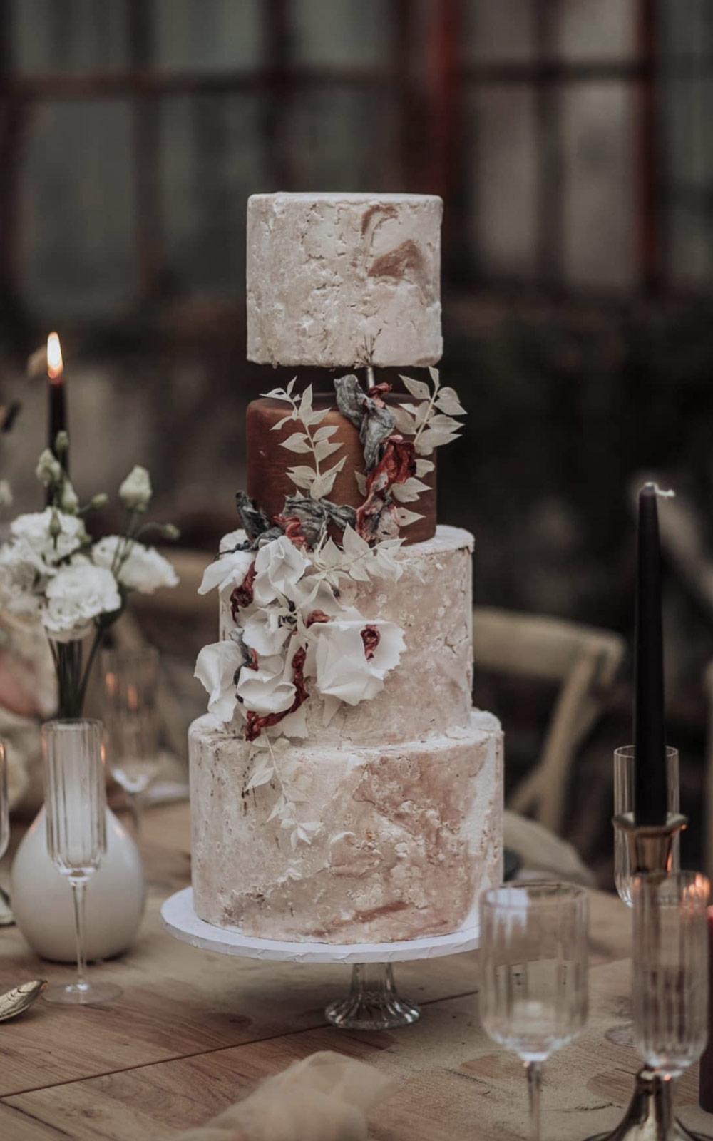 40 Cake Cutting Songs – Sweet Music For Your Playlist