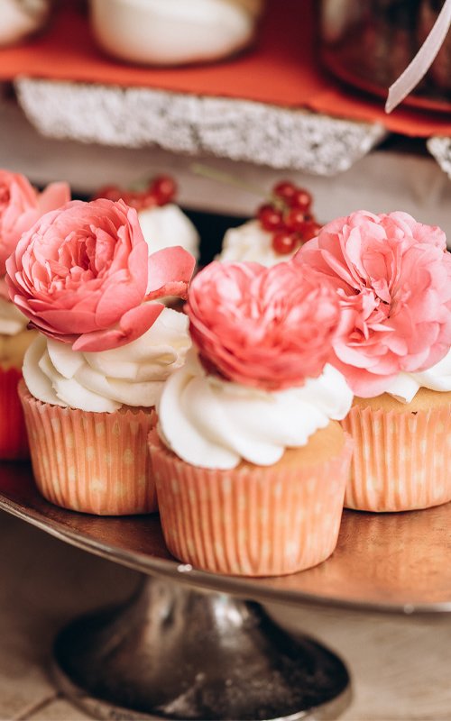 24 Flower Wedding Cupcakes That Look Like Real Flowers