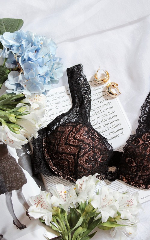39 Honeymoon Lingerie: 2025 Guide + FAQs