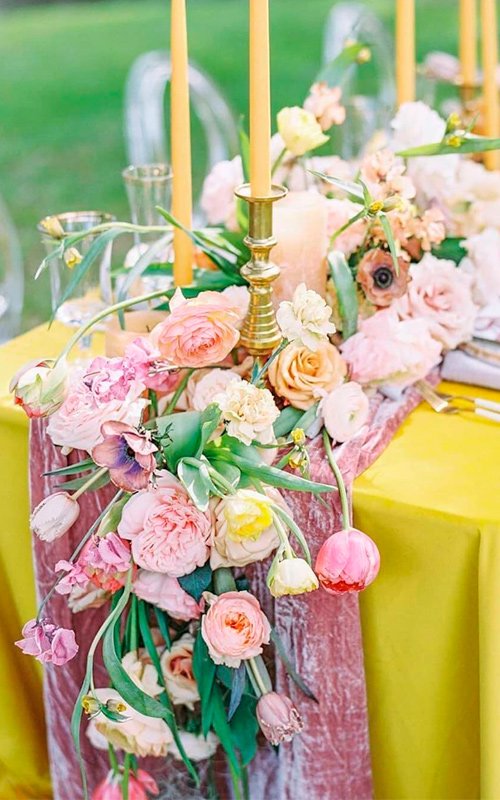 How To Choose Wedding Colors: Helpful Tips From Our Experts