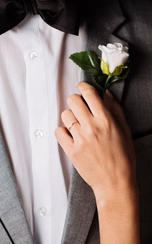 18 Mens Engagement Rings: Rings For Stylish Groom