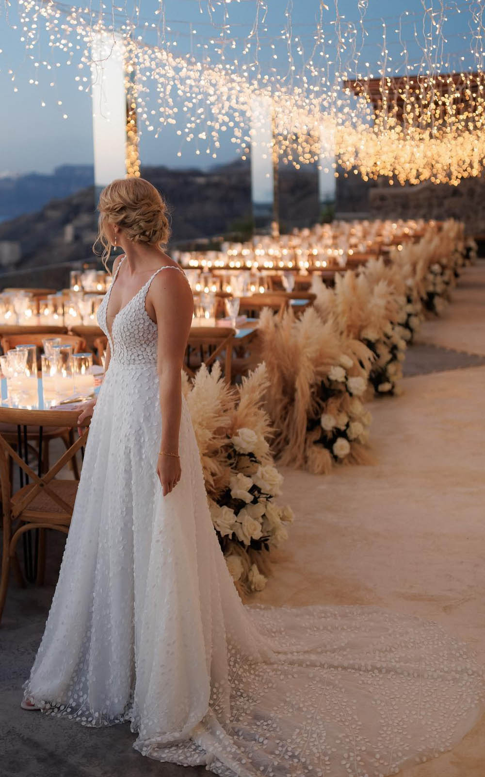 33 Spectacular Pampas Grass Wedding Ideas