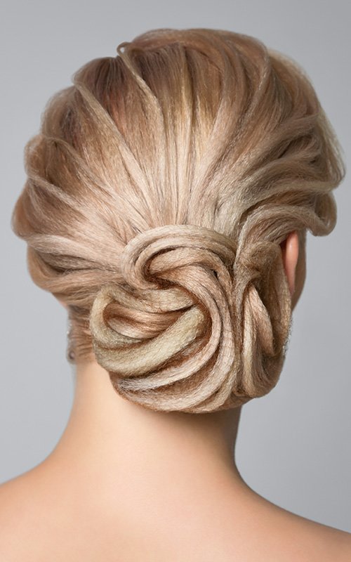 Side Buns Wedding Hairstyles: 21 Trendy Ideas + FAQs
