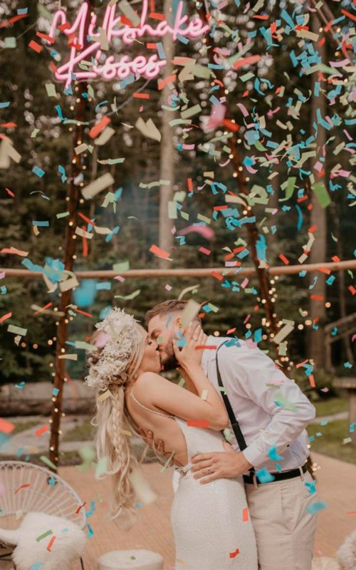 Unusual And Unique Wedding Songs: Original Top List