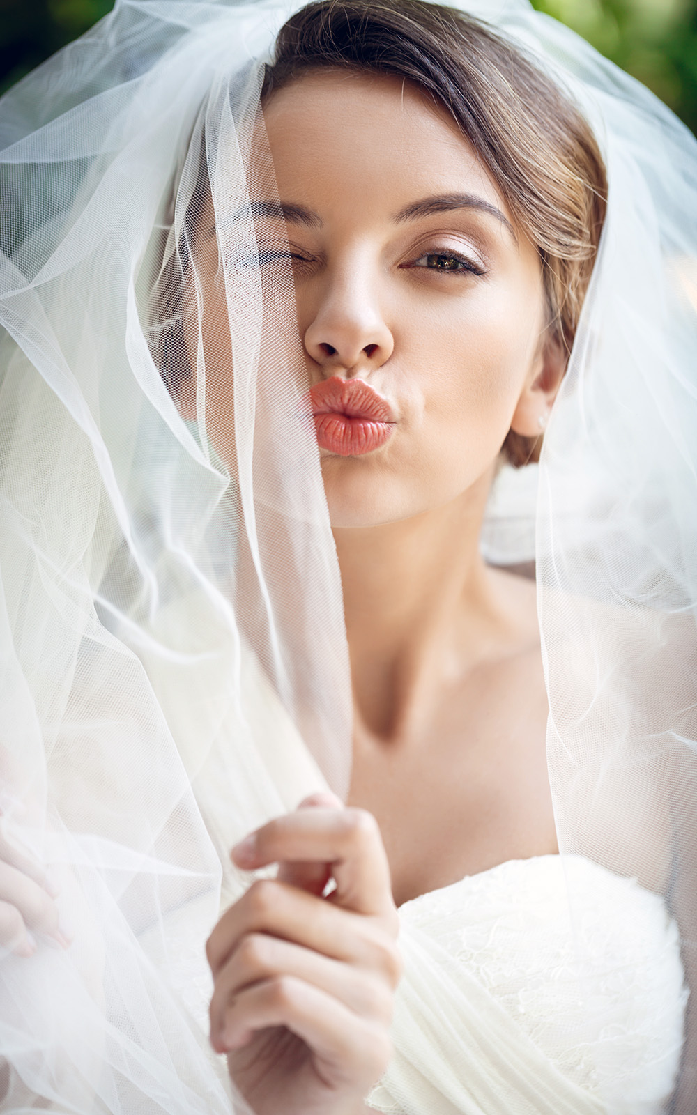 The Ultimate Wedding Beauty Plan (From Head To Toe)