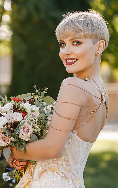 40+ Wedding Hairstyles For Short Hair Looks [2025 Guide & FAQs]