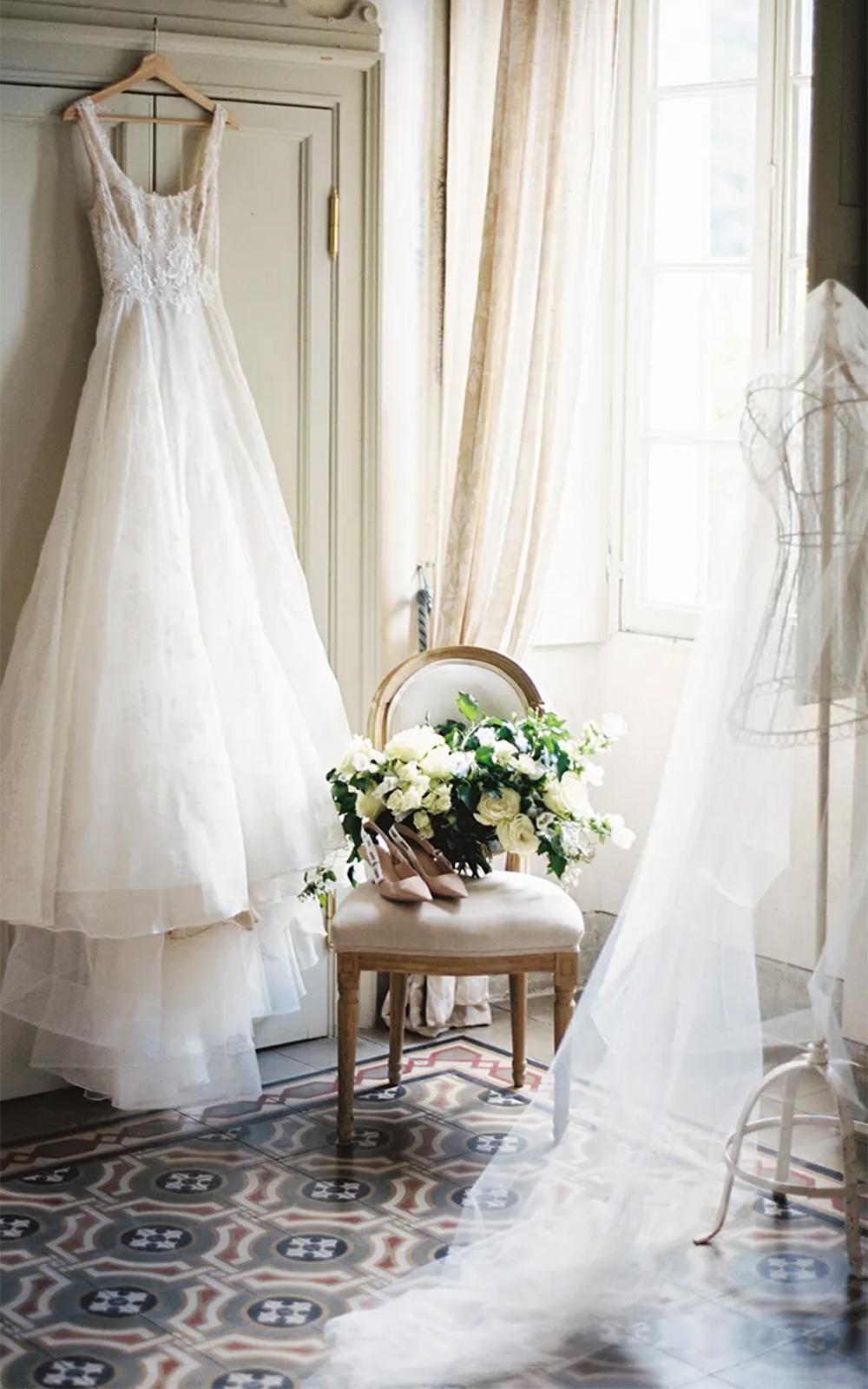 33 Wedding Reception Dress Ideas For Incoming Brides