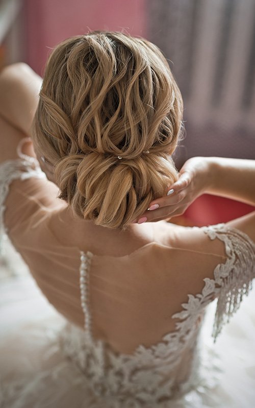 Wedding Updos For Medium Hair 2025 Guide: 60+ Best Looks