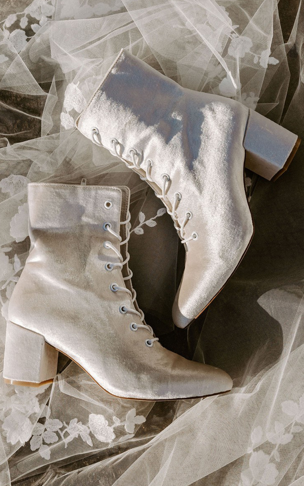 30 Ideas Of Winter Wedding Shoes [2025 Guide]